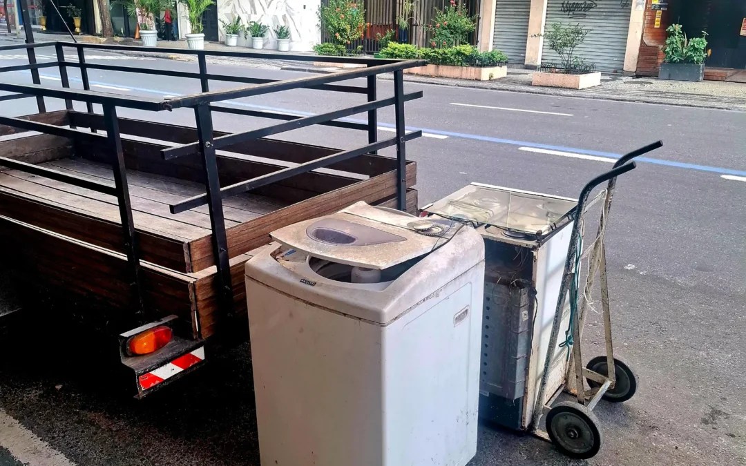 Máquina de lavar velha? Retiramos hoje