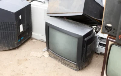 Televisões ocupando espaço? Fazemos a retirada
